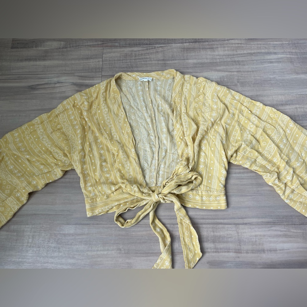 Lunik Front Tie long sleeve cropped top